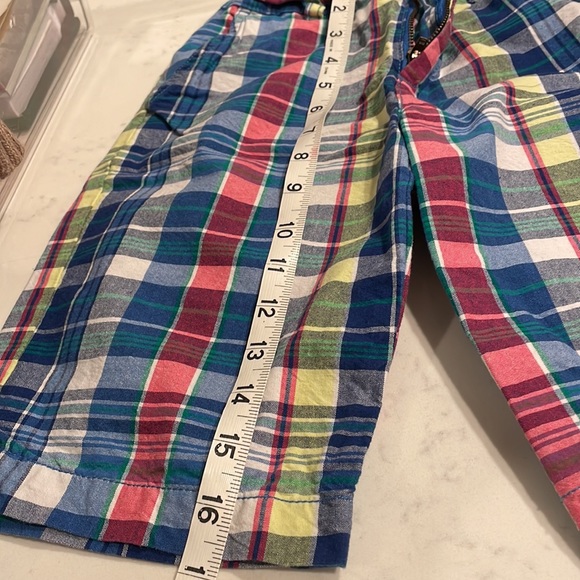 Boys plaid shorts size 8 adjustable waist - Picture 6 of 6